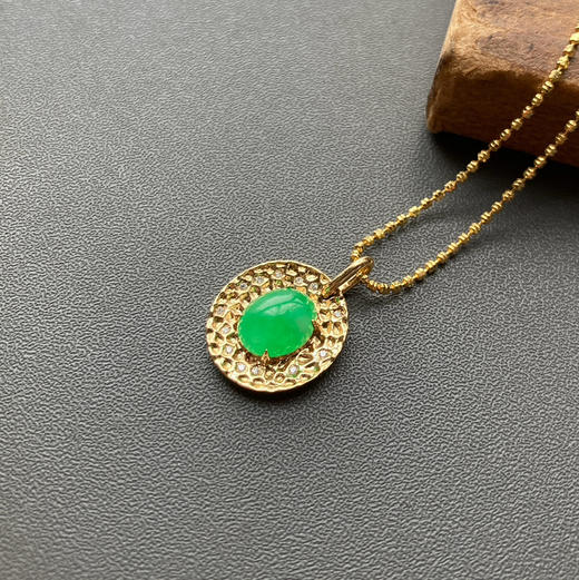 冰种阳绿翡翠蛋面吊坠18k黄金镶嵌 商品图2