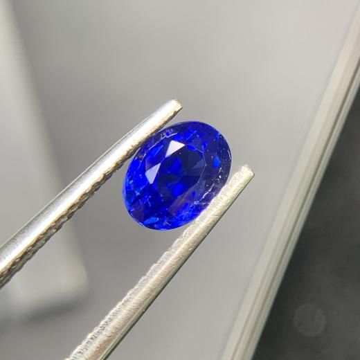 1.21ct 蓝宝石裸石 商品图1
