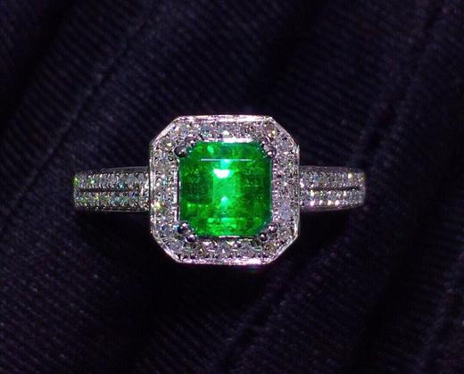 0.95ct 祖母绿戒指 商品图2