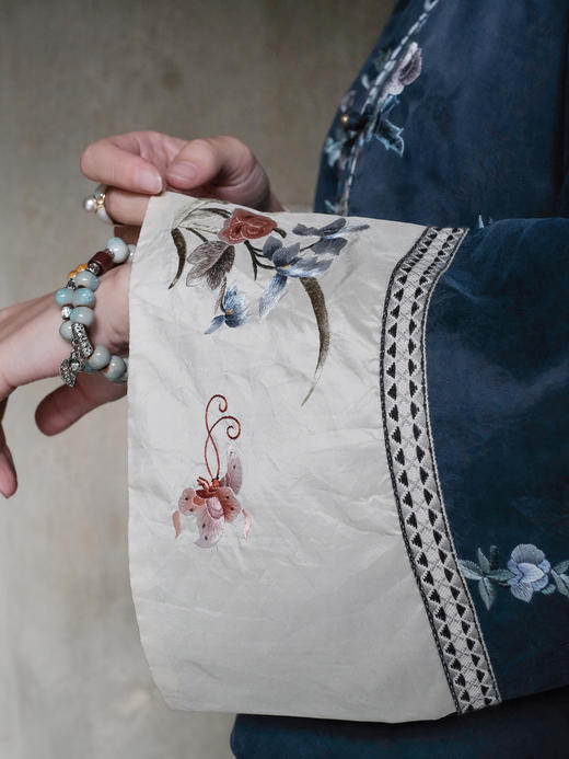 盛唐牡丹盛奢系列| 限量款| 高货-一揽富贵对襟香云纱外套(特殊商品不退不换) 商品图3