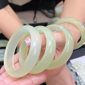 玉美人菲菲HZ#岫玉宽条手镯-多样性发一