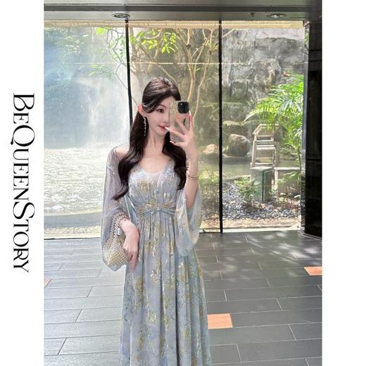 BeQueenStory【蓝金殿堂】贵气桑蚕丝灯笼袖罩衫&V领吊带收腰连衣裙 商品图0