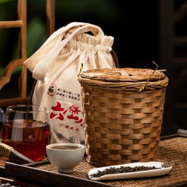 【底价喝好茶】茶马世家私藏六堡茶5年陈黑茶 陈香醇厚 槟榔香高扬500克 箩筐装 商品图8