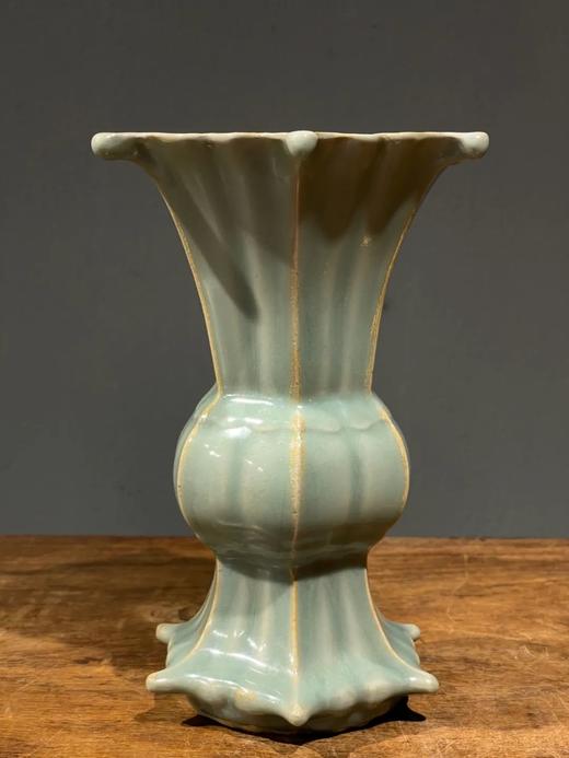 龙泉粉青釉六棱出戟花觚，顺丰包邮 商品图13