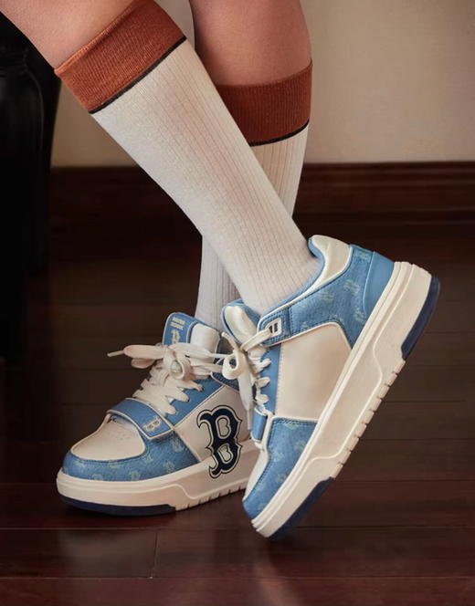 MLB男女情侣老花休闲鞋 老花仿牛仔学长板鞋 商品图2