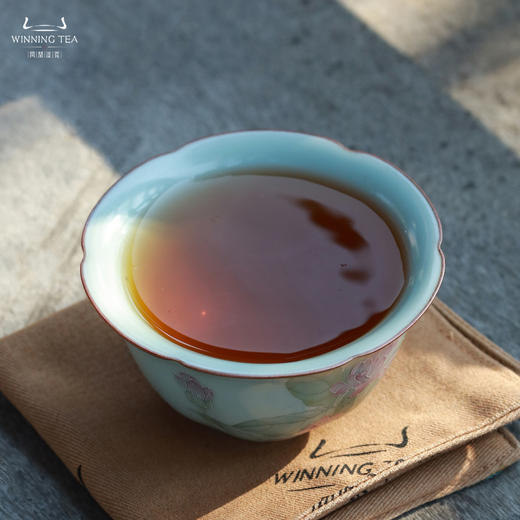 问鼎汝瓷天青老款大葵口杯(小池清荷) 商品图1