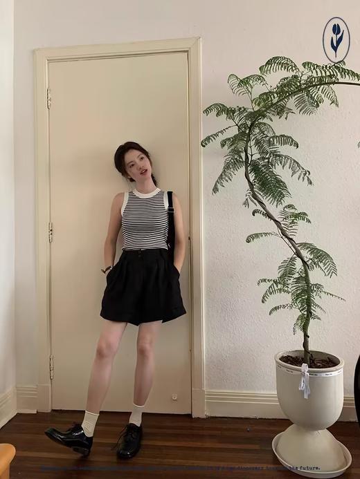 shyshystill/shy202305052/亚麻经典剪裁透气基础百搭垂顺感两色短裤 商品图3