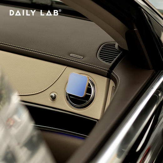 DAILY LAB 流光玻璃系列通用款车载香薰香水出风口香氛摆件礼物 商品图6