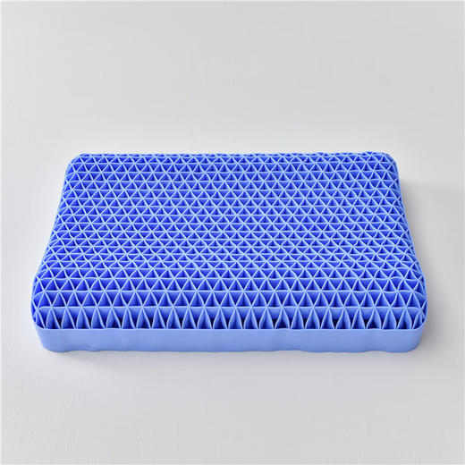 阿基里斯（Achilles）日本可水洗黑科技无压枕 克莱因蓝TPE枕头 高弹波浪款加大 商品图2