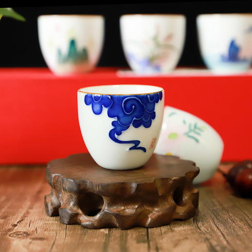 《壮美山河花开富贵暖心杯》景德镇白瓷，手工堆花，一套六盏 商品图3