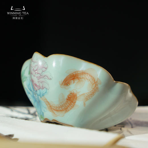 问鼎汝瓷鼎峰系列天青紫金釉老款葵花杯（莲年有余） 商品图2