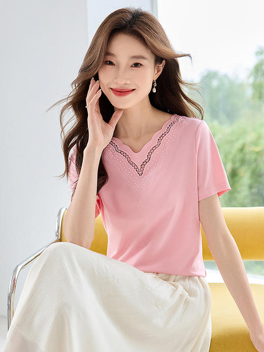 【专属特价】熙世界正肩t恤短袖2025夏季新款宽松显瘦刺绣V领百搭甜美上衣 商品图8