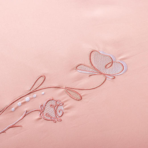 多喜爱 全棉新疆棉斜纹三/四件套 瑰梦时分 商品图3