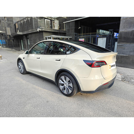特斯拉 Model Y 后轮驱动版【长租-北京】 商品图3