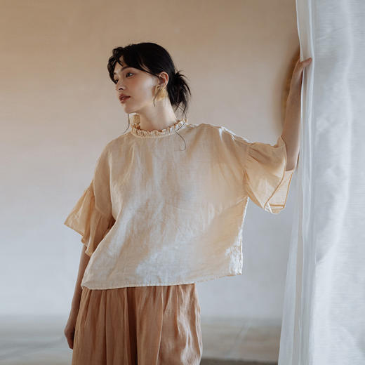 绽放374【甜茶系列·杏仁拿铁】高支砂洗亚麻风琴褶荷叶短袖衬衫 商品图0