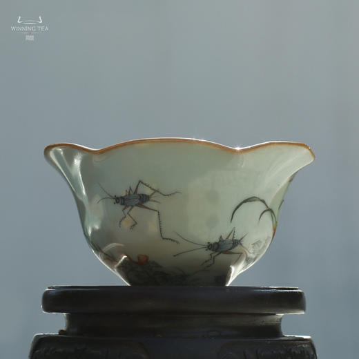 问鼎汝瓷鼎峰系列天青老款雨荷杯 (春意盎然) 商品图0