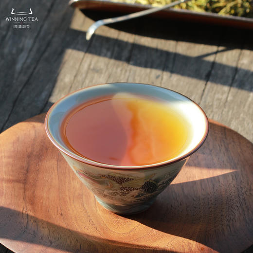 问鼎汝瓷鼎峰系列月白老款斗笠杯（浪雨花） 商品图3