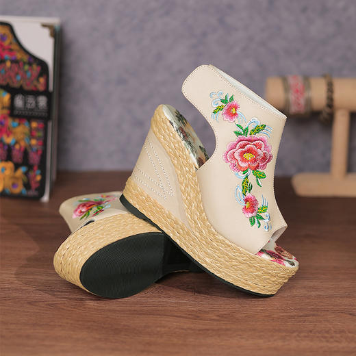 步步生莲绣花高跟凉鞋 ｜现货加急发｜杨丽萍老师同款 商品图1