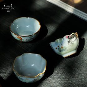 问鼎汝瓷鼎峰系列月白老款恋花杯（荔枝飘香）菡萏杯（乌兔走林） 菱式方杯（青绿山水）