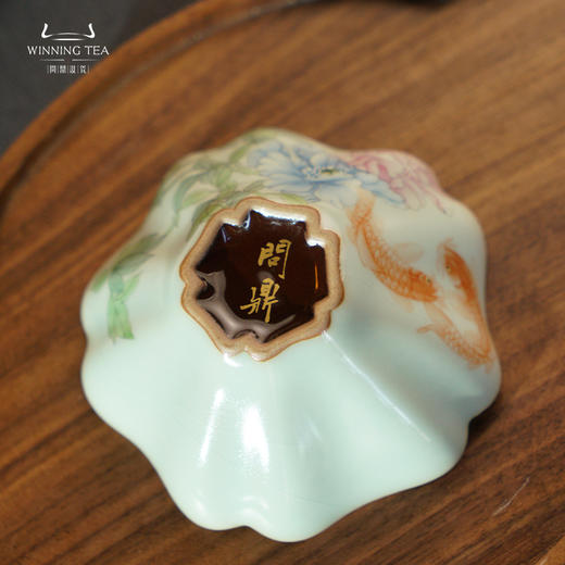 问鼎汝瓷鼎峰系列天青紫金釉老款葵花杯（莲年有余） 商品图4