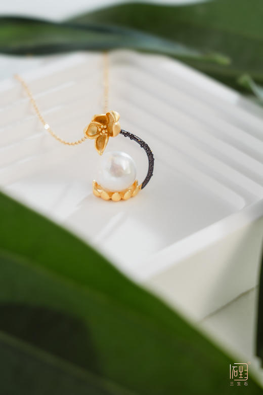 一枝莲-天然巴洛克珍珠项链 商品图5