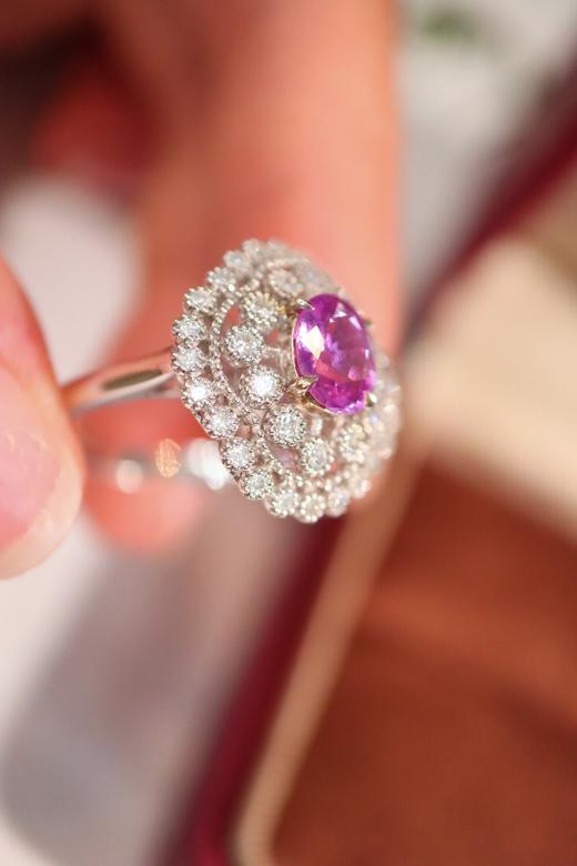 1.06ct 蓝宝石戒指 商品图1