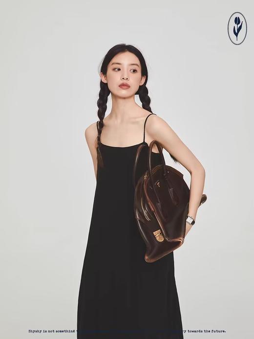 shyshystill/shy202305024/经典款质感苎麻褶皱清凉极简吊带连衣裙 商品图1