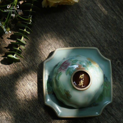 问鼎汝瓷鼎峰系列老款莲花杯（春归花盛） 商品图3