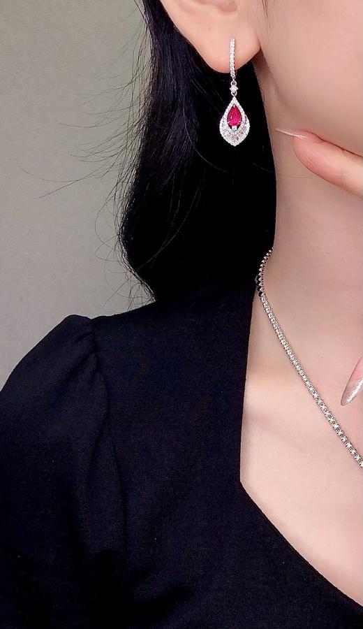 2.05ct 6.42g 红宝石耳环 商品图3