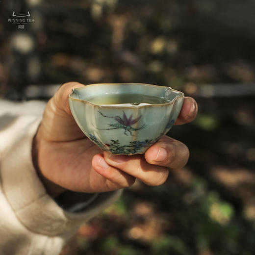 问鼎汝瓷鼎峰系列天青老款三叶杯 (虫草之韵) 商品图2