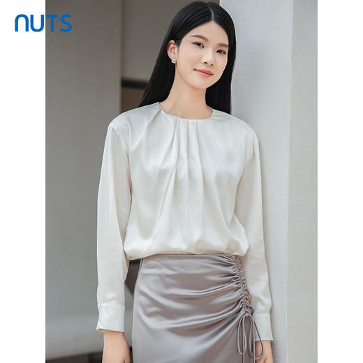 NUTS2023秋季新款气质通勤风高级感百搭长袖套头衫女4390115A1 商品图0