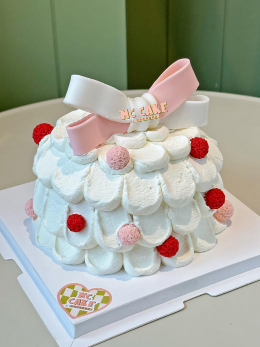 蝴蝶结蛋糕 商品图1