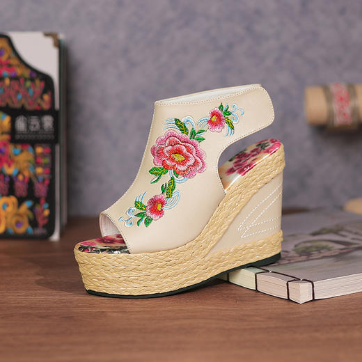 步步生莲绣花高跟凉鞋 ｜现货加急发｜杨丽萍老师同款 商品图2