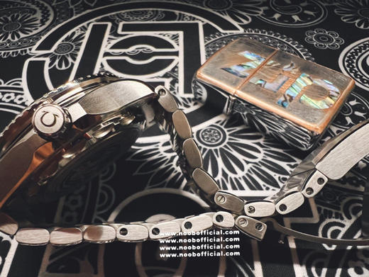 NOOB定制版『稀缺货源』欧米茄新“海王”登基。海洋宇宙ULTRA DEEP，一款潜水性能可以把劳力士鬼王按在地上摩擦的新海王。
渐变表盘，可黑可蓝 商品图11