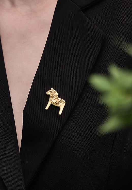 瑞典设计 北欧木马胸针单色 长度大约2.5cm 一个 商品图2