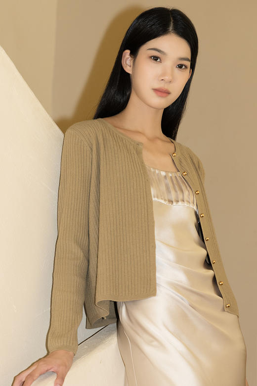 NUTS2023秋季新款针织开衫女通勤时尚风毛织短外套4380521A1 商品图5