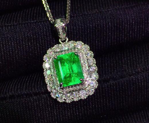 1.9ct 祖母绿吊坠 商品图5