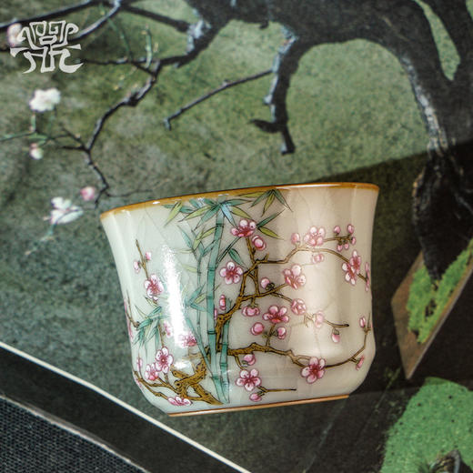 问鼎汝瓷鼎峰系列月白复刻款竹律杯（梅凝清香） 商品图2