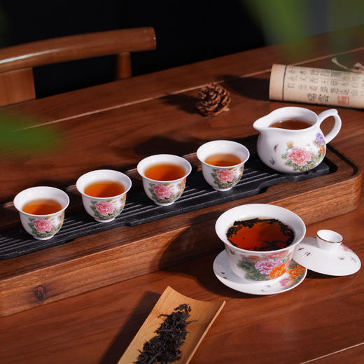 《国色天香》重工粉彩茶具 牡丹大王张松茂、粉彩女王徐亚凤之作 商品图7