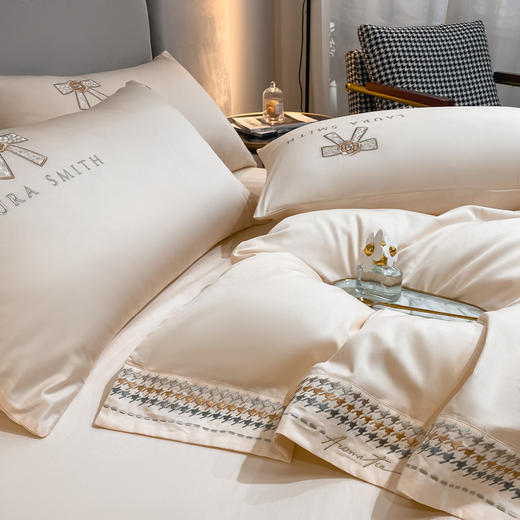 【颜值主义，C位出道】A类60支长绒棉床上四件套 全棉纯棉 轻奢绣花 裸睡被套床单床笠四件套-QQ 商品图1