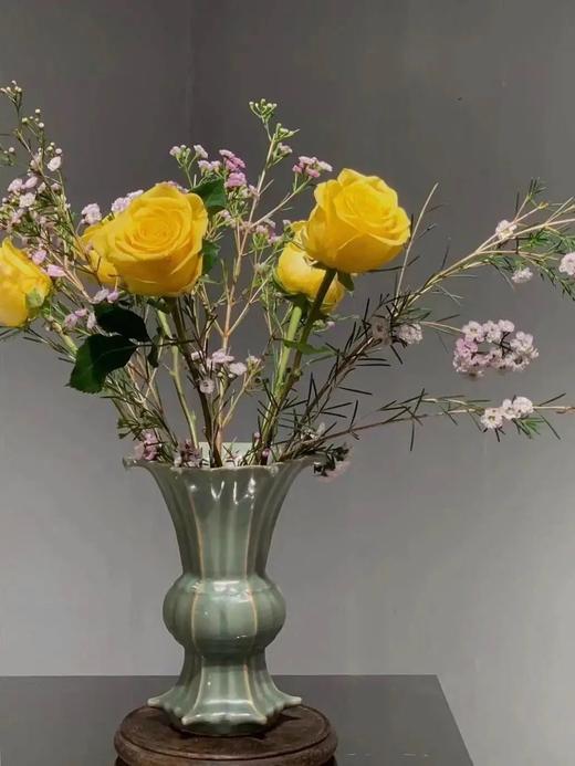 龙泉粉青釉六棱出戟花觚，顺丰包邮 商品图1