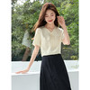 【五折购】熙世界2025夏季新中式流苏珠扣V领衬衫女短袖国风浮雕提花上衣 商品缩略图1