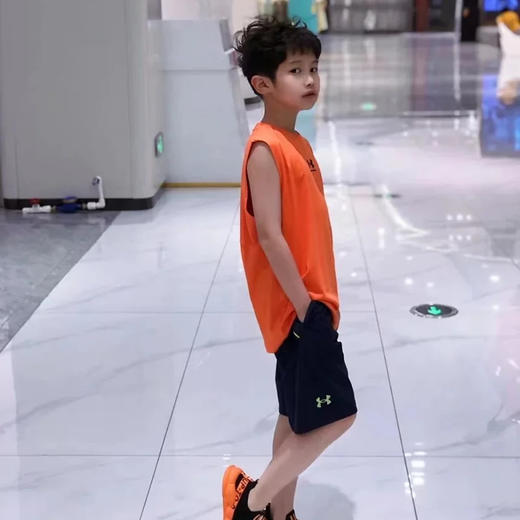 【12月-特惠福利】正品Under Armour安德玛男童中大童夏款吸湿速干透气针织短裤 242123177超低折扣 商品图3