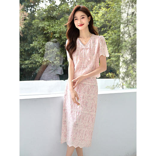 【专属特价】熙世界新中式国风套装裙夏季蕾丝花边刺绣盘扣上衣半身裙两件套 商品图2