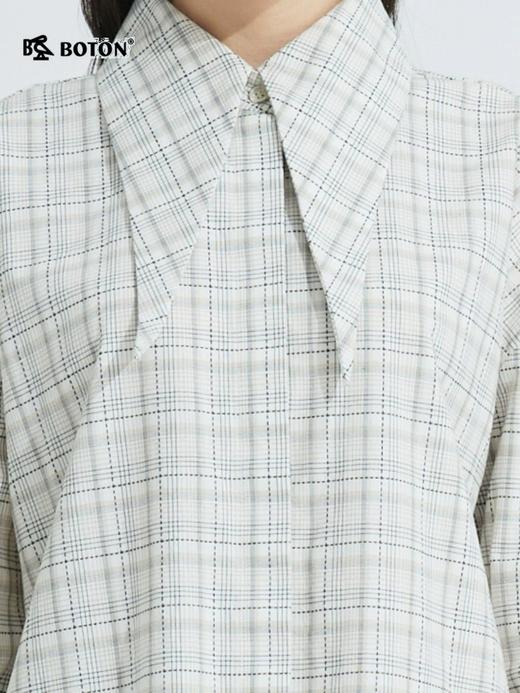 【第2件半价！尾货清仓不退换】Boton_波顿甜美娃娃领长袖气质落肩公主袖格子衬衫春季设计感衬衣LS888121 商品图4