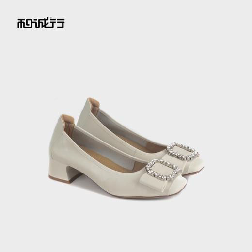 和诚行 2024秋冬新款真皮水钻粗跟方头女时尚休闲浅口单鞋2020009 商品图4