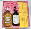 【1F】欧舒丹夏季专享套装： 甜扁桃味沐浴油 500ml 草本香菁纯平衡洗发露 500ml 乳木果腊菊味身体精华霜 200ml 乳木果腊菊手部紧致精华霜 75ml 乳木果腊菊香御龄颈部精华霜 50ml 商品缩略图0