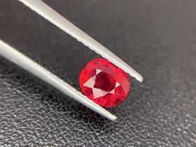 1.06ct 红宝石裸石