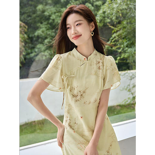 【五折购】熙世界《墨竹红梅》改良旗袍裙女2025夏季新中式国风印花连衣裙 商品图2