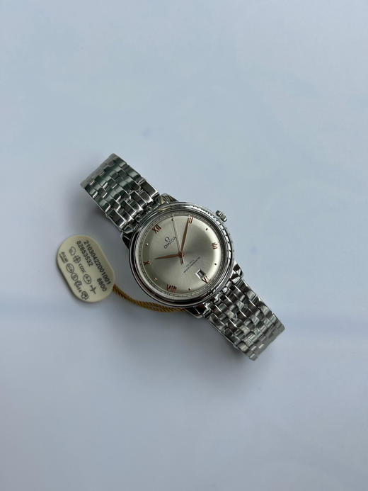 第三代蝶飞，匠心之作呼之欲出重磅推荐NOOB代工神器『精心打磨』‼️OMEGA 碟飞典雅系列 腕表 至臻天文台表 40毫米，购入原版开模，历时14个月，整体表壳采用原装精钢材质打造，同步原装打磨技术。 商品图9